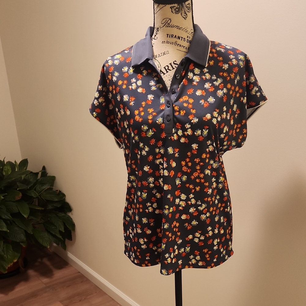 Callaway Navy Floral Button Down Golf Shirt Size Medium.